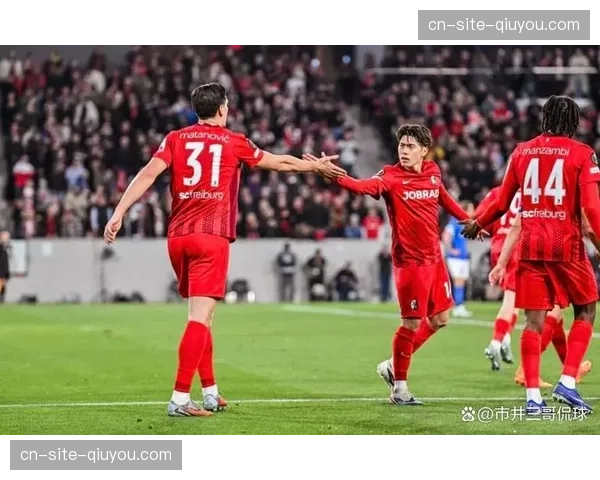 弗赖堡中场格里弗评分6.43 组织核心传球成功率87%